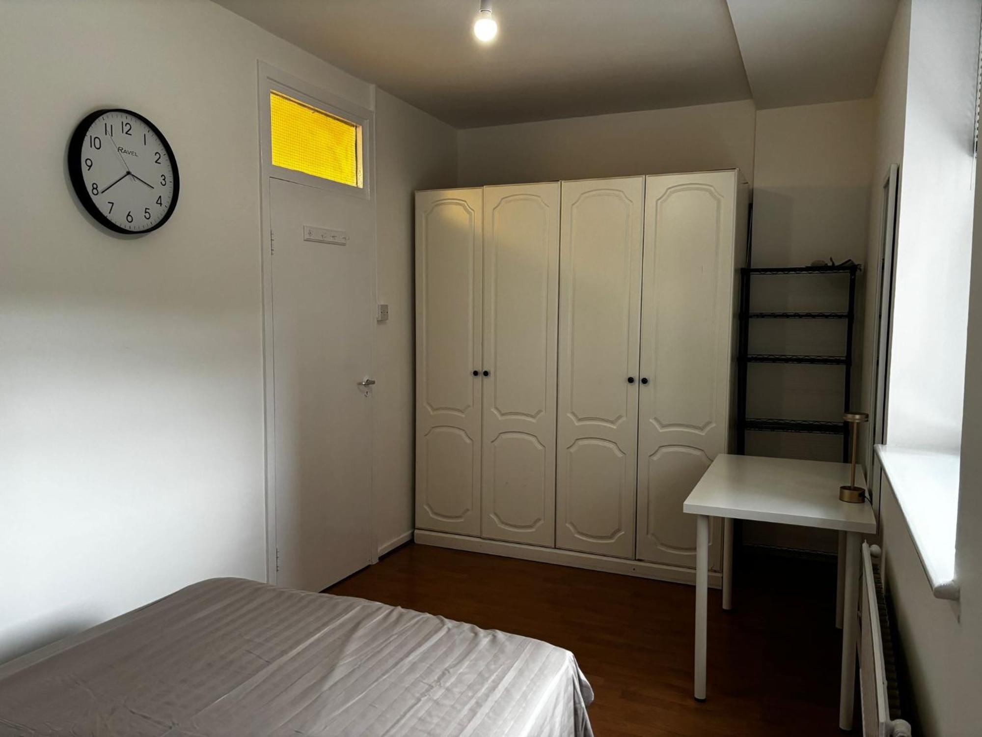 Super Cosy Flat In East