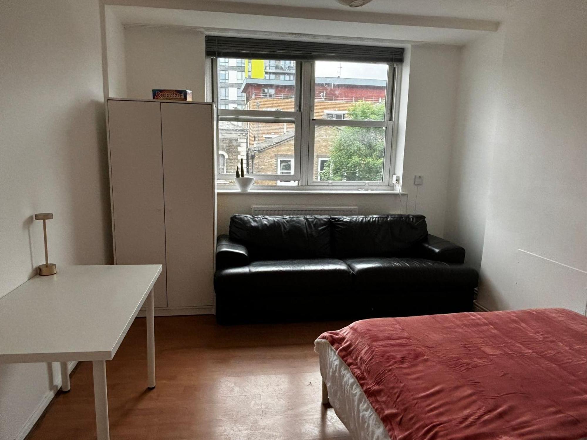 Super Cosy Flat In East *